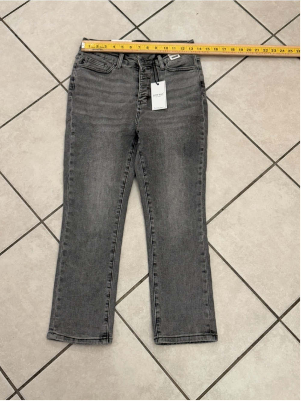 JUDY HIGH WAIST BUTTON FLY GREY COLOR WOMENS CUFFED CAPRI 5/27 Size - Picture 10 of 16